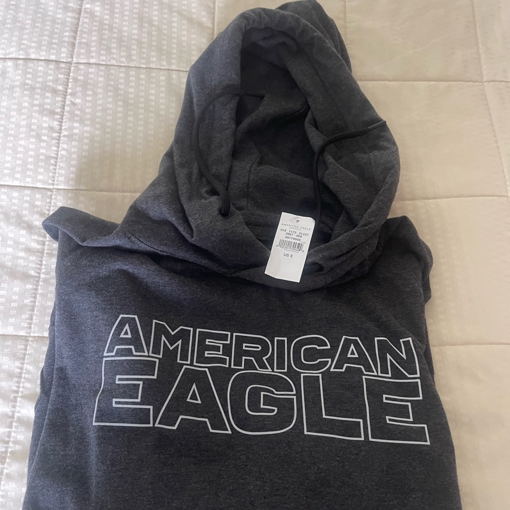 American Eagle lightweight hoodie